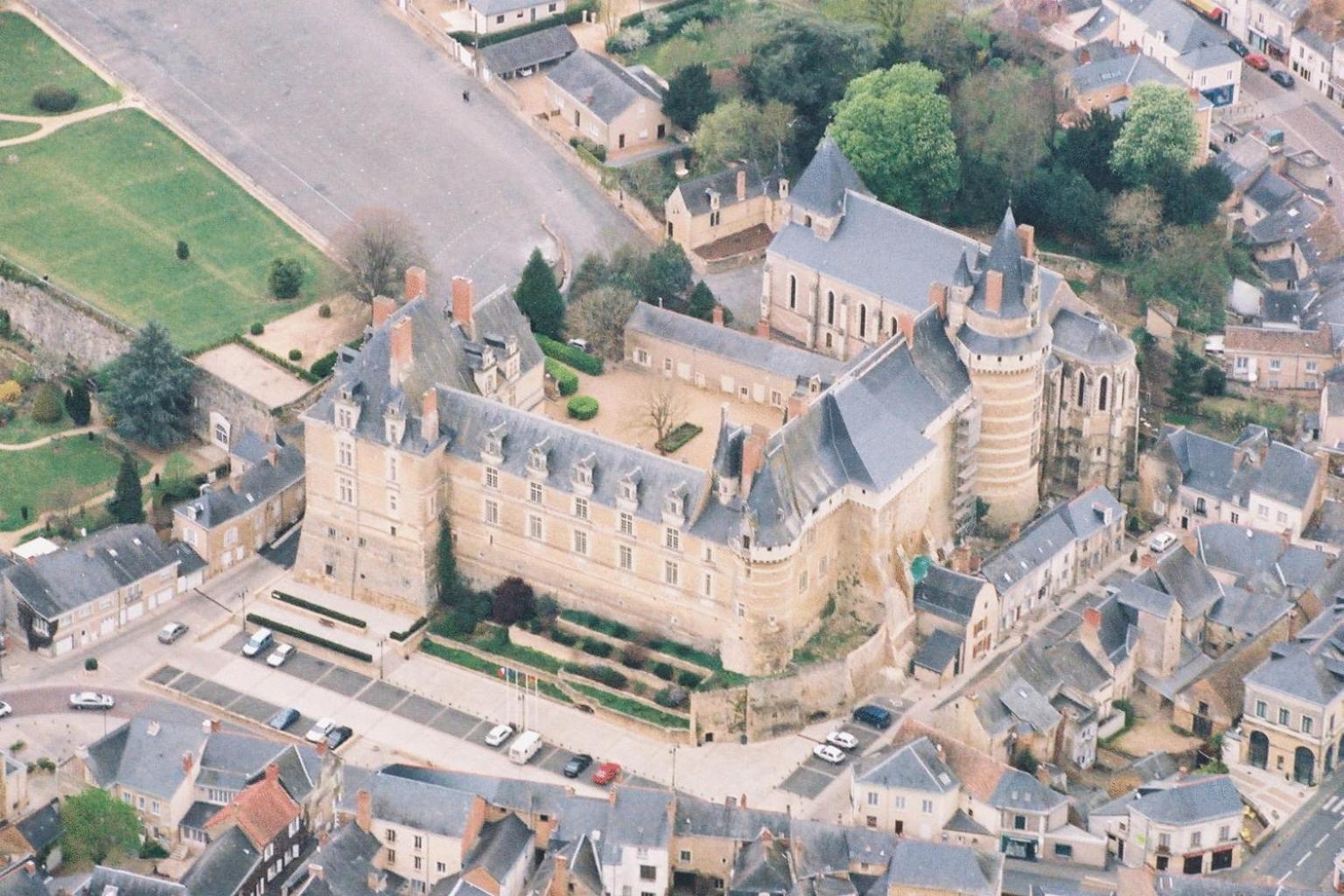 Bed and Breakfast Chateau De Durtal Экстерьер фото