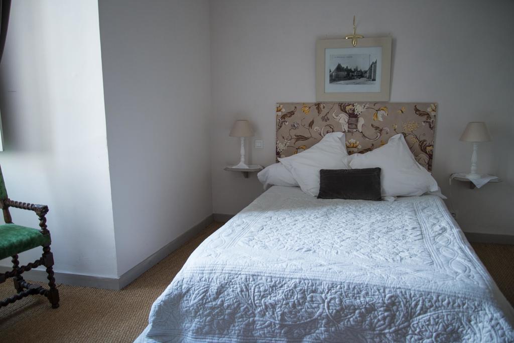 Bed and Breakfast Chateau De Durtal Экстерьер фото