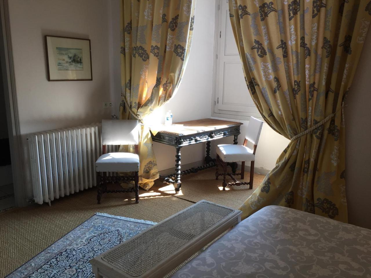 Bed and Breakfast Chateau De Durtal Экстерьер фото